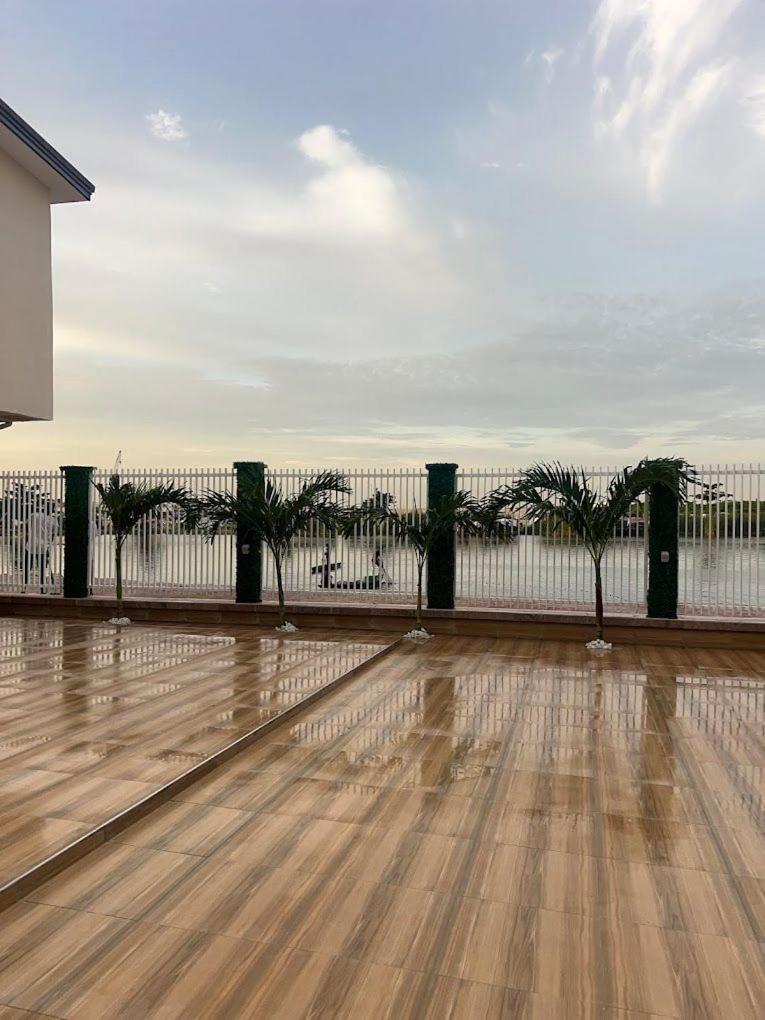 Hotel Presken Kuramo Waters Lagos Esterno foto