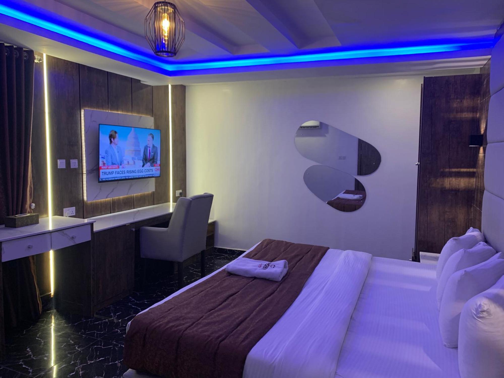 Hotel Presken Kuramo Waters Lagos Esterno foto